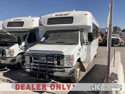 2016 Ford Econoline E450 Passenger Bus
