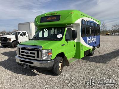2018 Ford E450 Passenger Bus
