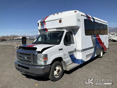 2017 Ford E450 Shuttle Bus