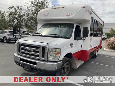 2016 Ford Econoline E-450 Passenger Bus