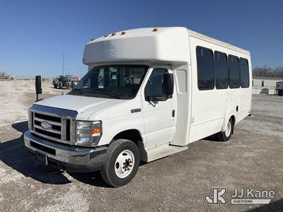 2014 Ford Econoline E350 13 Passenger Bus