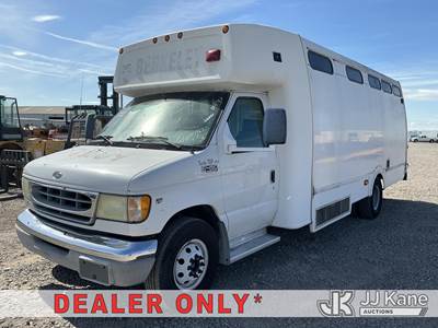 2002 Ford Econoline E-450 Passenger Bus
