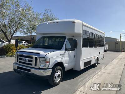 2013 Ford Econoline E450 Passenger Bus