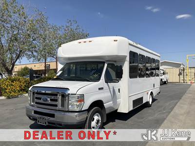 2013 Ford Econoline E450 Passenger Bus