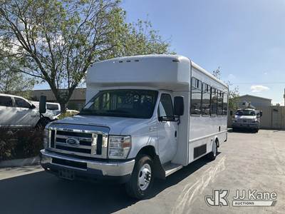2016 Ford Econoline E450 Passenger Bus