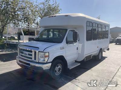 2015 Ford Econoline E450 Passenger Bus