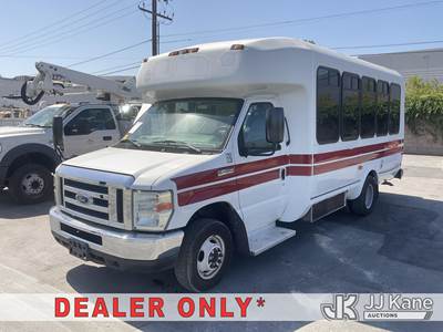 2016 Ford Econoline E450 Passenger Bus