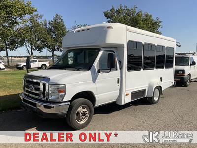 2013 Ford Econoline E350 Passenger Bus