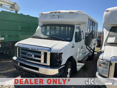 2017 Ford Econoline E350 Passenger Bus