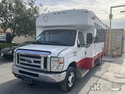 2016 Ford Econoline E450 Passenger Bus