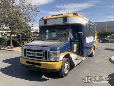 2017 Ford Econoline E450 Passenger Bus