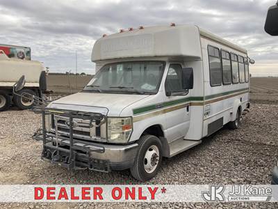 2011 Ford Econoline E450 Bus