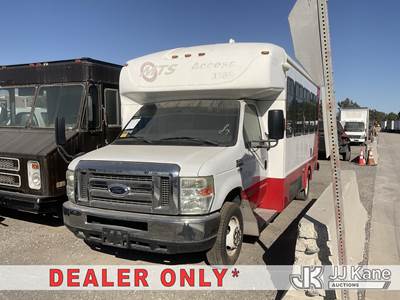 2016 Ford Econoline E450 Passenger Bus
