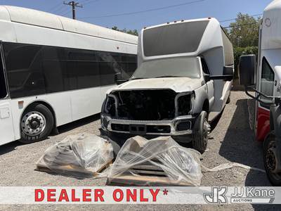 Ford F-550 Bus