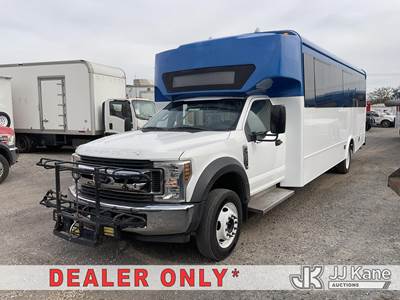 2019 Ford F-550 DRW 2WD Passenger Bus