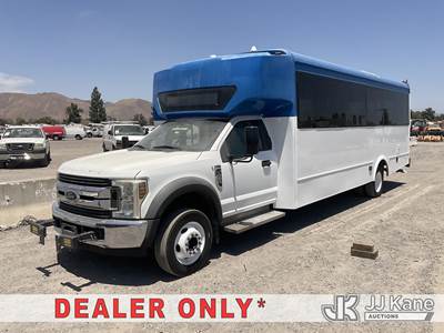 2019 Ford F-550 DRW Bus