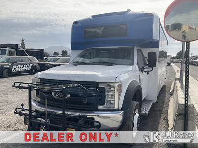 2019 Ford F-550 Passenger Bus