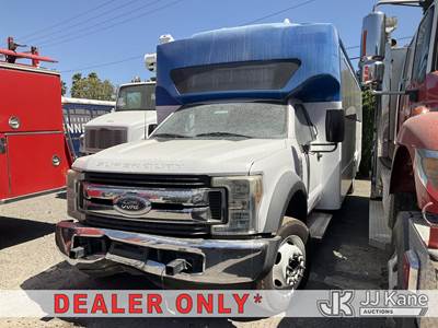 2019 Ford F-550 DRW Passenger Bus