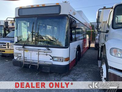 2013 Gillig G27D102N4 Passenger Bus