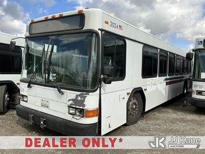 2002 Gillig Low Floor Bus