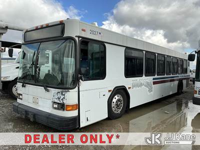 2002 Gillig Low Floor Bus