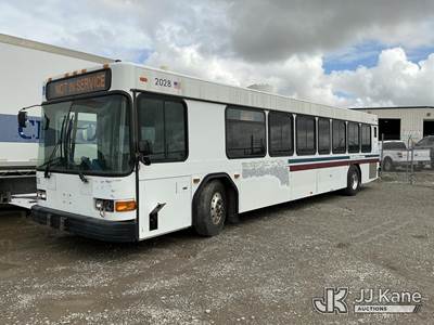 2002 Gillig Low Floor Bus