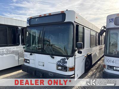 2002 Gillig Low Floor Bus