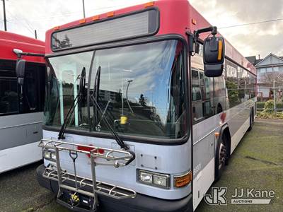 2006 Gillig Low Floor G21B102N4 Passenger Bus