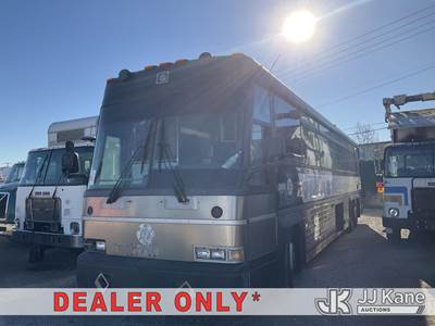 2006 MCI 102D3 I3TV Passenger Bus