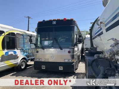 2002 MCI 102D3 I3TV Bus