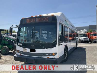2006 New Flyer C40LFR Passenger Bus