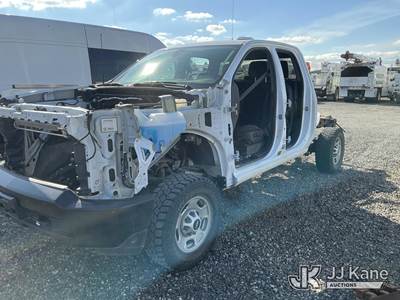 2022 Chevrolet Silverado 2500HD Crew-Cab Chassis