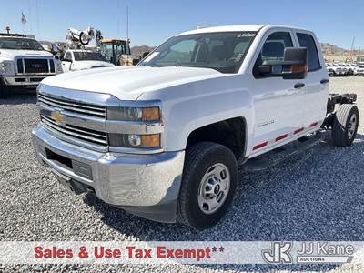 2018 Chevrolet Silverado 2500HD Extended-Cab & Chassis