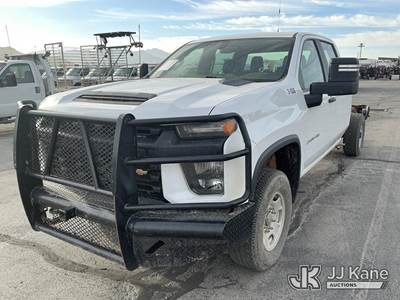 2021 Chevrolet Silverado 2500HD 4x4 Crew-Cab Chassis
