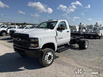 2024 Chevrolet Silverado 5500HD Cab & Chassis