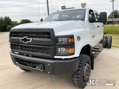 2021 Chevrolet Silverado 6500HD 4x4 Crew-Cab Chassis