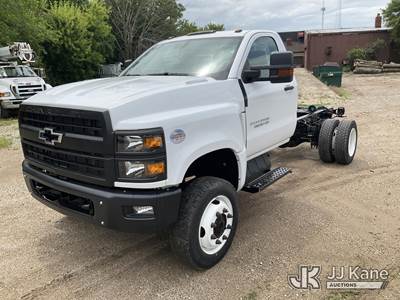 2024 Chevrolet Silverado 6500 HD Cab & Chassis