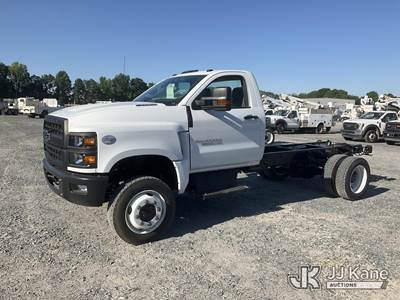 2024 Chevrolet Silverado 6500HD Cab & Chassis