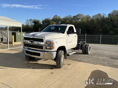 2024 Chevrolet Silverado GM515 Cab & Chassis