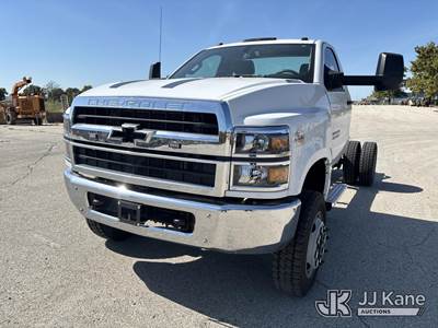 2024 Chevrolet Silverado Medium Duty Cab & Chassis