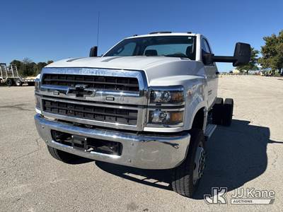 2024 Chevrolet Silverado Medium Duty Cab & Chassis