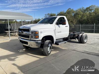 2024 Chevrolet Silverado Medium Duty 5500HD Cab & Chassis