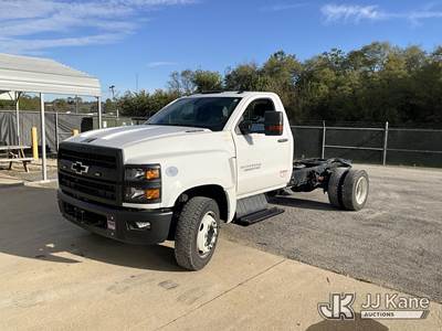 2024 Chevrolet Silverado Medium Duty GM515 Cab & Chassis
