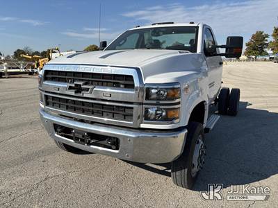 2024 Chevrolet Silverado Medium Duty Cab & Chassis