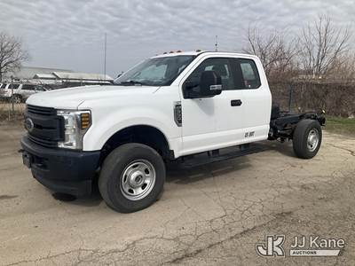 2018 Ford F-350 SD Extended-Cab & Chassis