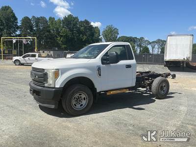 2017 Ford F350 SD 4X4 Cab & Chassis