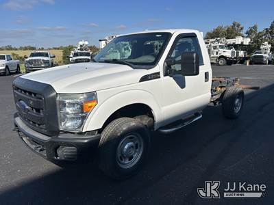 2015 Ford F350 4x4 Cab & Chassis