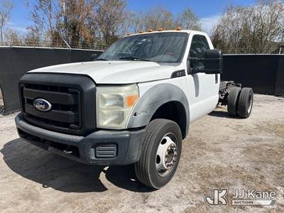 2011 Ford F-450 SD Cab & Chassis