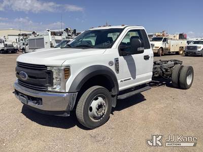 Ford F-550 Cab & Chassis Truck