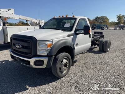 2011 Ford F-550 Regular Cab DRW 4WD Cab & Chassis